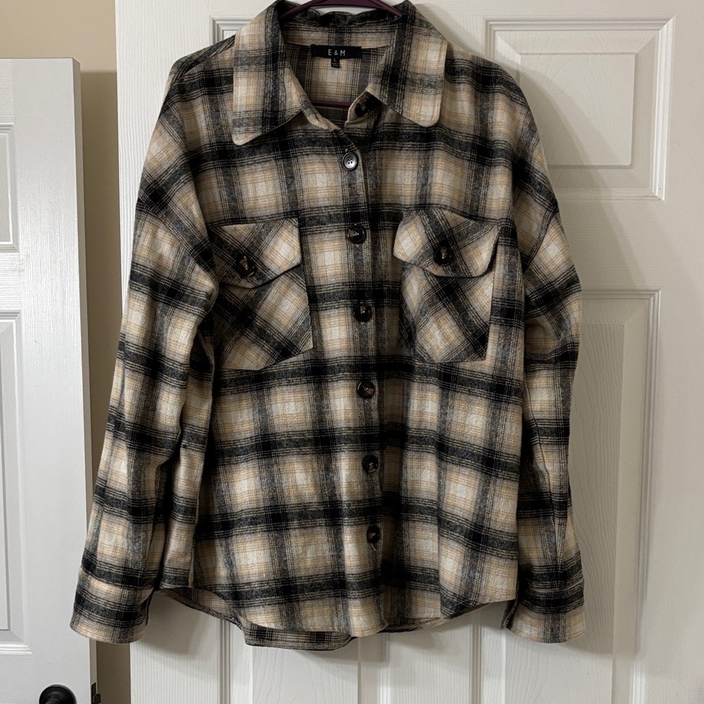L&M Women's Checkered Utility Jacket - Black and Tan